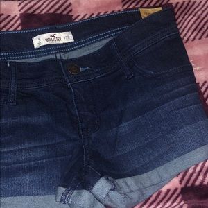 Hollister Shorts(Low Rise)